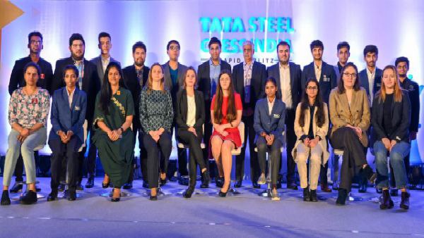 তিন দাবাড়ুকে নিয়ে আশা