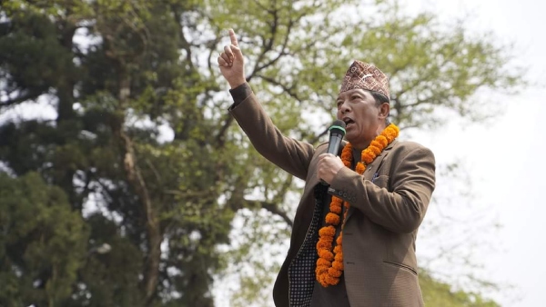 পাহাড়ে নতুন সমীকরণের জল্পনা পাহাড়ে নতুন সমীকরণের জল্পনা