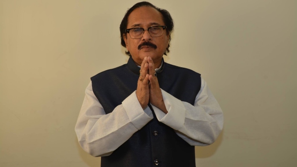 কংগ্রেস নেতৃত্বের প্রতি কৃতজ্ঞ কংগ্রেস নেতৃত্বের প্রতি কৃতজ্ঞ