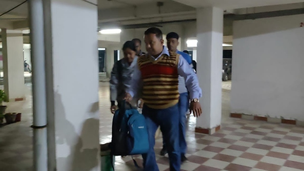 তান্ত্রিকের খোঁজ চালাচ্ছে পুলিশ