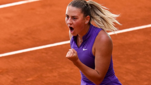 এমা রাদুকানু: এমা রাদুকানু: