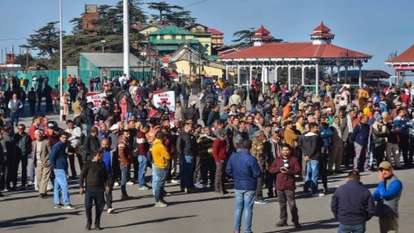 পর্যবেক্ষকদের বৈঠকের পরে রিপোর্ট জমা পড়বে খার্গের কাছে