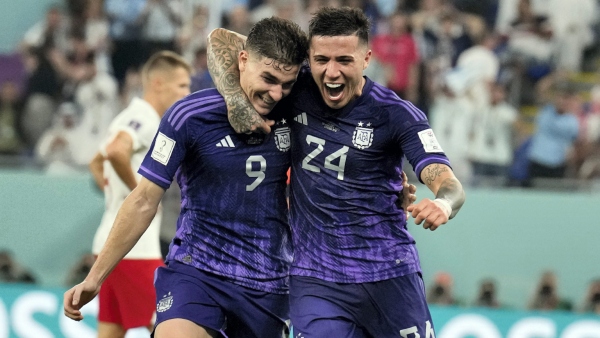 জসকো ভার্দিলো বনাম জুলিয়ান আলভারেজ: জসকো ভার্দিলো বনাম জুলিয়ান আলভারেজ: