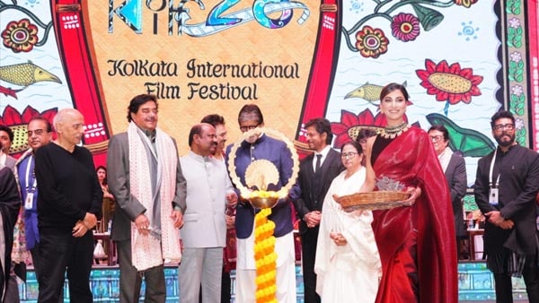 অমিতাভ বচ্চন একজন লিভিং লেজেন্ড। 