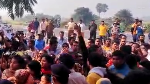 এফআইআর দায়ের স্ত্রীর