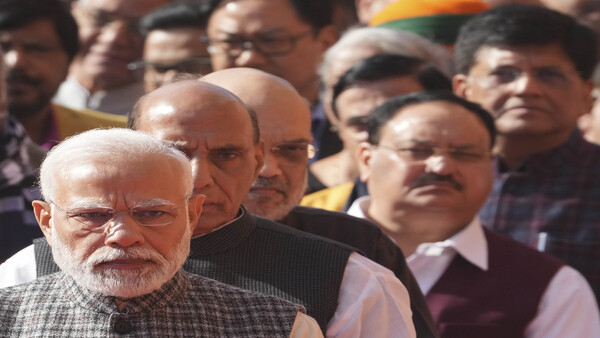 ভয় ও শঙ্কার পরিবেশ