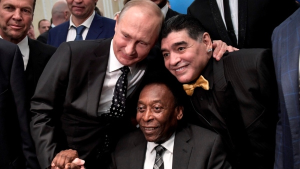 পেলে এবং মারাদোনার সাফল্য: পেলে এবং মারাদোনার সাফল্য: