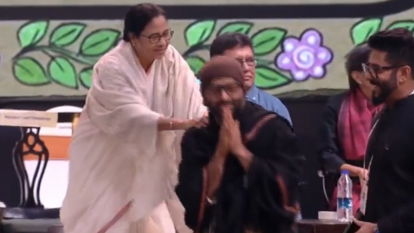 অনুষ্ঠান হবে অ্যাকোয়াটিকাতে