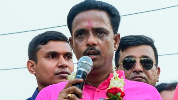 প্রদীপকে নিয়ে জেলা কো-অর্ডিনেটর