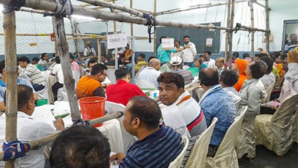 কত আসন পেতে পারে আপ কত আসন পেতে পারে আপ
