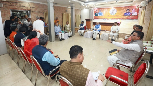 রাজ্যের দুর্নীতিকে সামনে এনে ফায়দা তোলার চেষ্টা