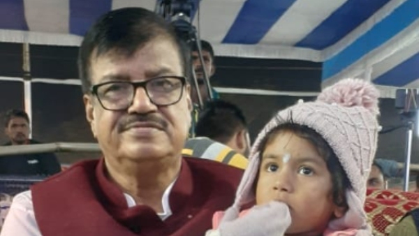 নেতৃত্বের ভিন্ন সুর নেতৃত্বের ভিন্ন সুর