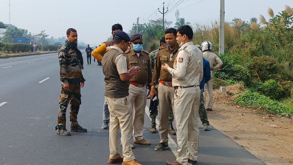 ঝাড়খণ্ড থেকে কলকাতায় আসার পথে