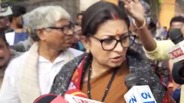 স্মৃতি ইরানি অভিযোগ প্রসঙ্গে স্মৃতি ইরানি অভিযোগ প্রসঙ্গে