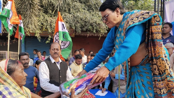 কার্যালয় খোলার এক মাস পরেই সভা