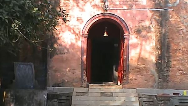 নরবলি দিয়ে প্রাণ প্রতিষ্ঠা