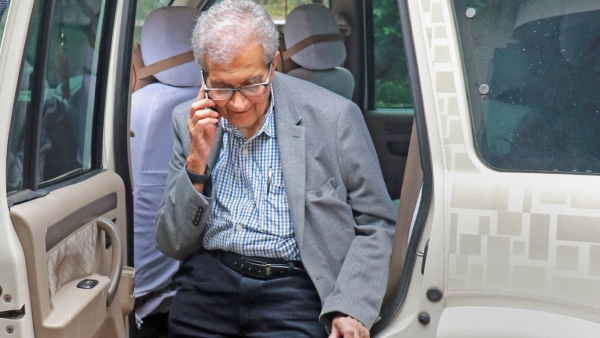  জেড প্লাস নিরাপত্তা দিলেন মমতা 