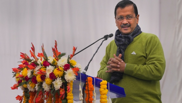 মৃতার বাড়িতে দিল্লির মুখ্যমন্ত্রী মৃতার বাড়িতে দিল্লির মুখ্যমন্ত্রী