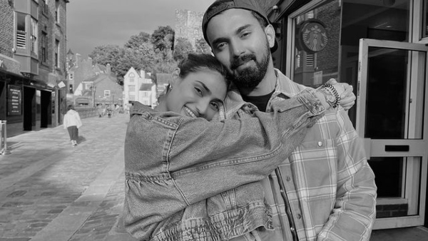 সঙ্গীতের অনুষ্ঠানের ভিডিও ভাইরাল সঙ্গীতের অনুষ্ঠানের ভিডিও ভাইরাল