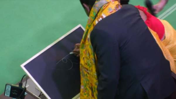 সাংবিধানিক প্রধানের মুখে জয় বাংলা শ্লোগান সাংবিধানিক প্রধানের মুখে জয় বাংলা শ্লোগান