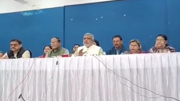 বেহালা পশ্চিম নিয়ে তৎপরতা