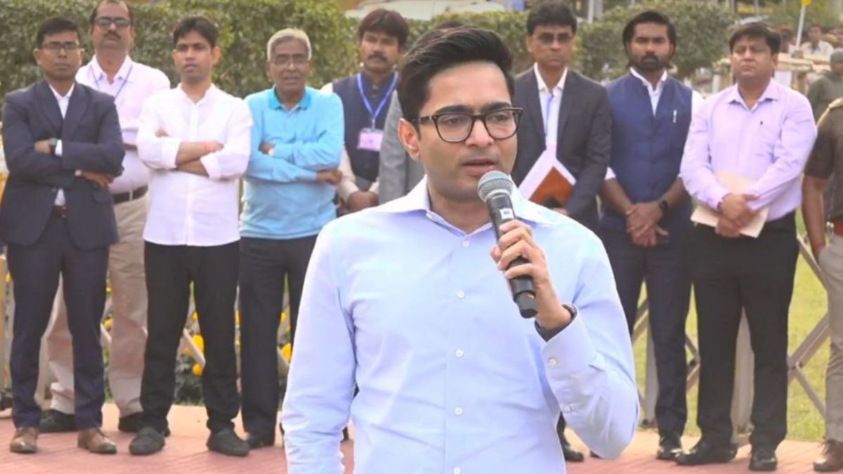 'ফাঁসির মঞ্চে গিয়ে মৃত্যুবরণ করর'