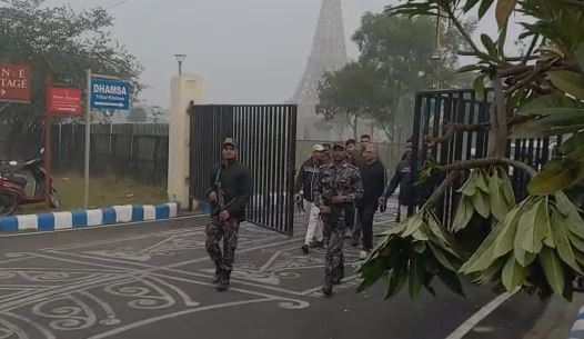 শুভেন্দুকে সমর্থন দিলীপ ঘোষের