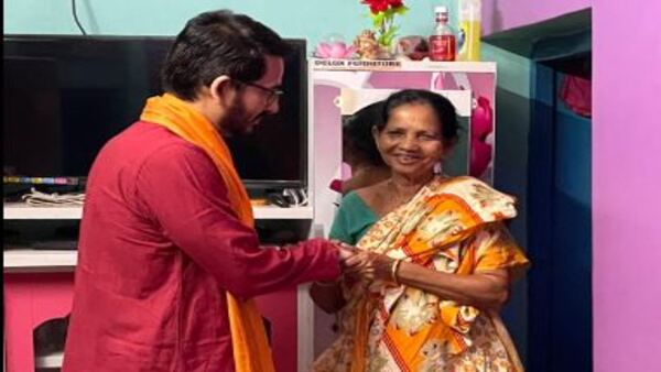 তৃণমূলের সৎ নেতারাই বিজেপিতে যোগ দিতে চাইছেন তৃণমূলের সৎ নেতারাই বিজেপিতে যোগ দিতে চাইছেন
