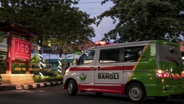 নতুন রাজধানী এবং সেখানকার মানুষের বিরোধিতা