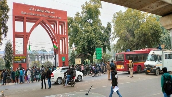 স্পর্শকাতর এই তথ্যচিত্রটি দেখানো হয়েছে 