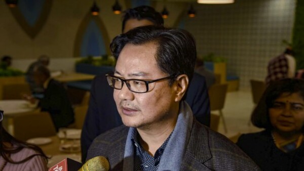 বিচার বিভাগ স্বাধীন