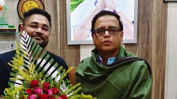 ১৯ কোটি টাকা নিয়ে চাকরি ১৯ কোটি টাকা নিয়ে চাকরি