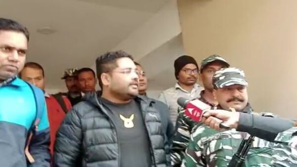 গ্রেফতারের পরেই তাপস মণ্ডলকে নিশানা গ্রেফতারের পরেই তাপস মণ্ডলকে নিশানা