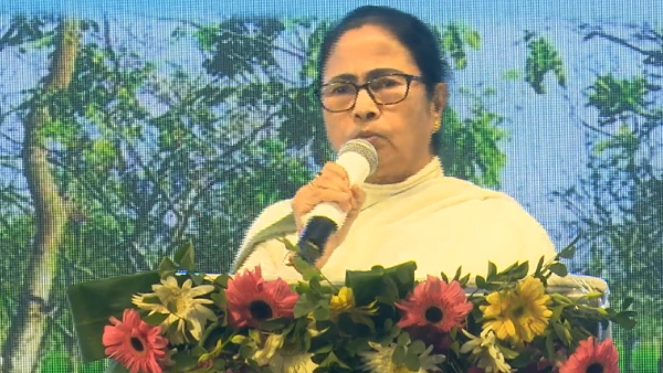 সবেতেই ওনার মুখ