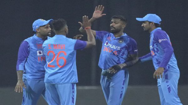 ভারতের জয় ২ রানে