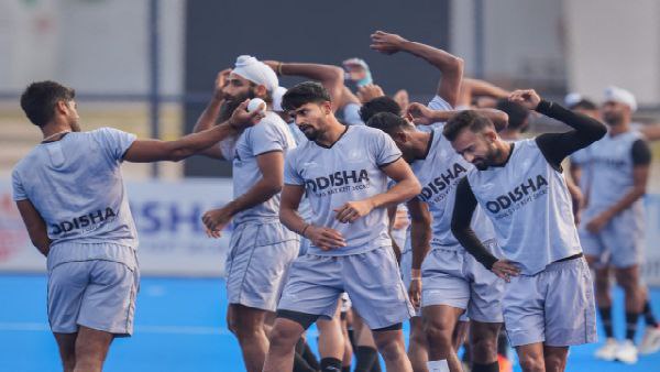 ফেভারিট ভারত, তবে থাকবে চাপ ফেভারিট ভারত, তবে থাকবে চাপ