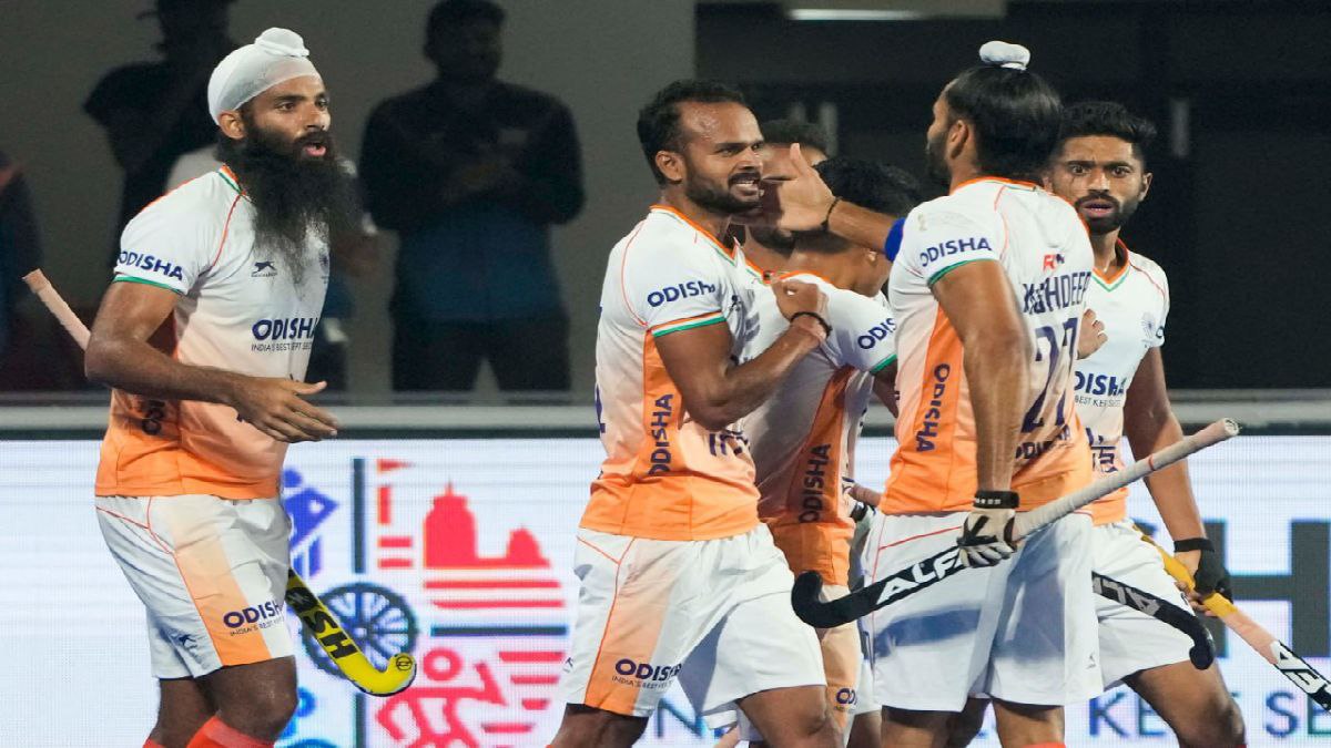 বিরতিতে এগিয়ে ছিল ভারত