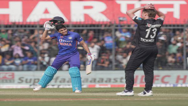 বাবরকে টপকাতে পারলেন না ১ রানের জন্য