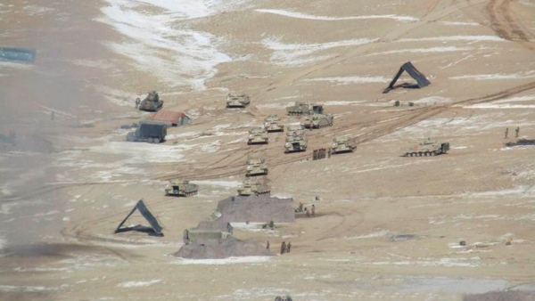 সুবিধা নিয়ে চিনের সেনা