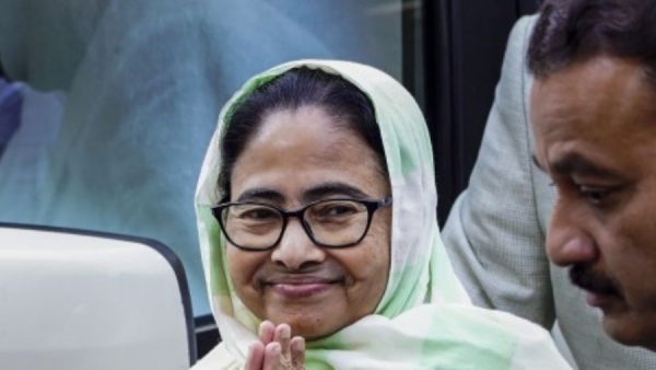 দেশের প্রথম মহিলা রেলমন্ত্রী দেশের প্রথম মহিলা রেলমন্ত্রী