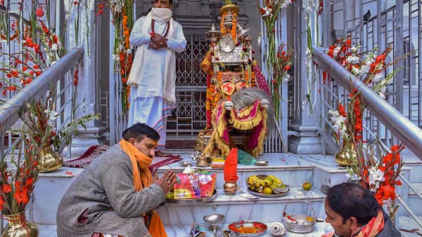 এই অক্ষয় তৃতীয়ার দিনে ছটি যোগ তৈরি হবে। কোন সময়ে কোন যোগ তৈরি হবে, জানেন এই অক্ষয় তৃতীয়ার দিনে ছটি যোগ তৈরি হবে। কোন সময়ে কোন যোগ তৈরি হবে, জানেন