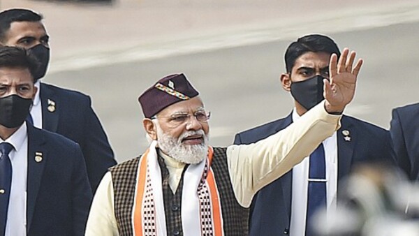 প্রধানমন্ত্রীর দৃষ্টিভঙ্গিকে প্রাধান্য