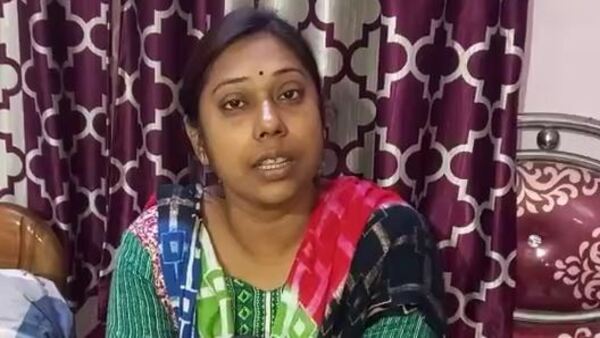 তৃণমূলের পঞ্চায়েত সমিতির সদস্যের ব্যাখ্যা তৃণমূলের পঞ্চায়েত সমিতির সদস্যের ব্যাখ্যা