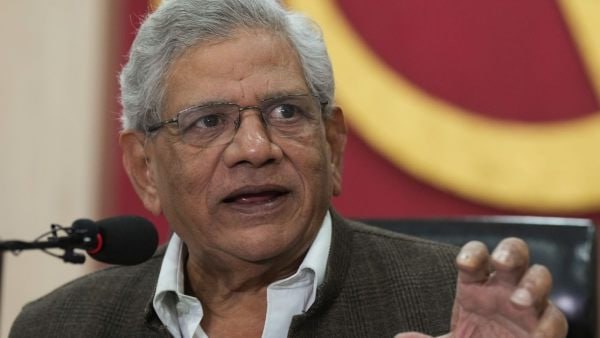 সরকার এখনও চুপ সরকার এখনও চুপ