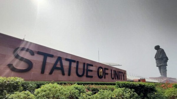 আগেও স্ট্যাচু তৈরি করেছিলেন বোহরা