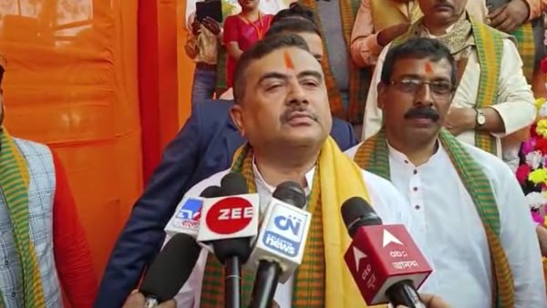 মন্তব্য রাজনৈতিক নেতার মতো মন্তব্য রাজনৈতিক নেতার মতো