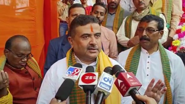 মুখ্যমন্ত্রীর কাজে রাজ্যপালের 'না' মুখ্যমন্ত্রীর কাজে রাজ্যপালের 'না'