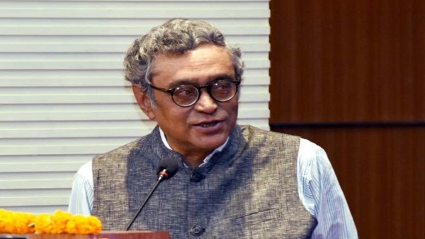 বাংলা শিখতে রাজ্যপালের হাতেখড়ি রাজনৈতিক স্টান্ট বলছে বিজেপি বাংলা শিখতে রাজ্যপালের হাতেখড়ি রাজনৈতিক স্টান্ট বলছে বিজেপি