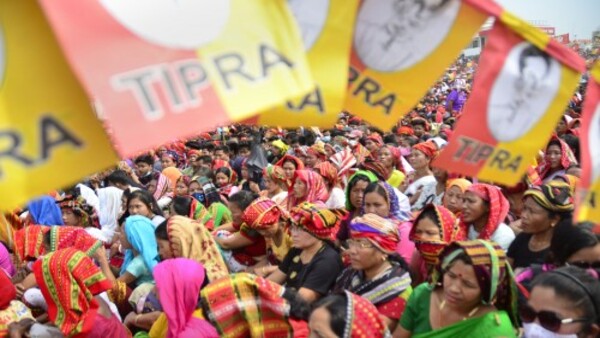 ত্রিপুরায় একা লড়াই তিপ্রা মোথার