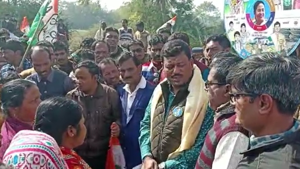 দিদির দূত কর্মসূচিতে বিক্ষোভ